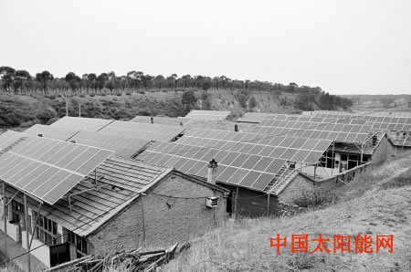 太阳能电池发电原理图山西左云县屋顶“采电”为贫困户铺就“阳光”致富路